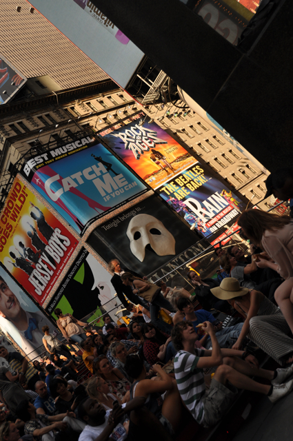 "red stairs" on Times Square