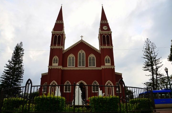 church completely made of metal in Grecia