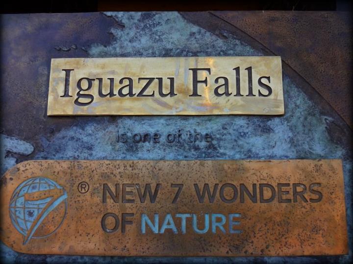 iguazu falls sign
