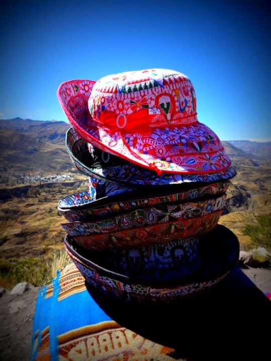typical hat worn by women in Chivay
