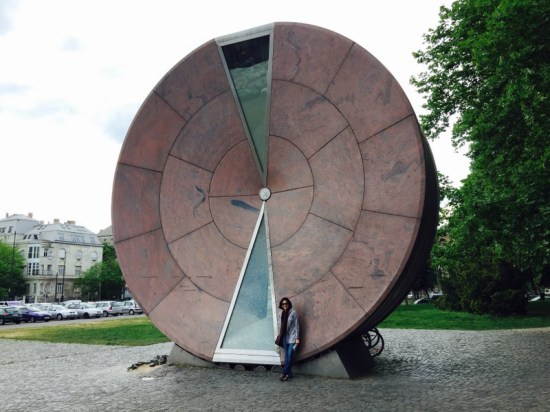 the Timewheel, world's largest hourglass.  The 